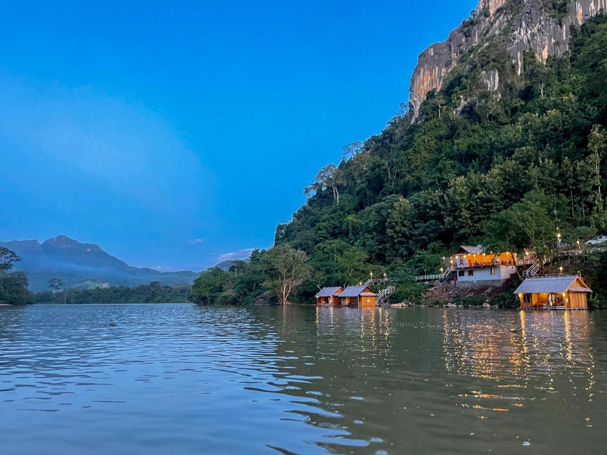 Nongkhiaw The Float House 호텔 외부 사진