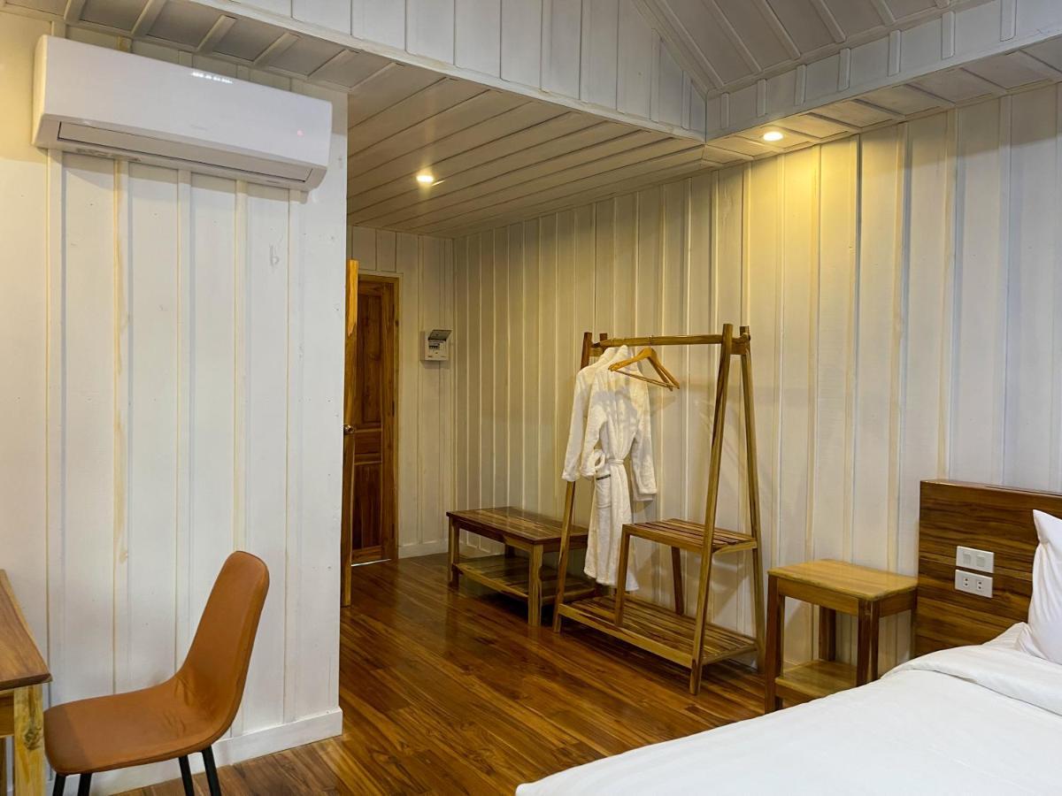 Nongkhiaw The Float House 호텔 외부 사진