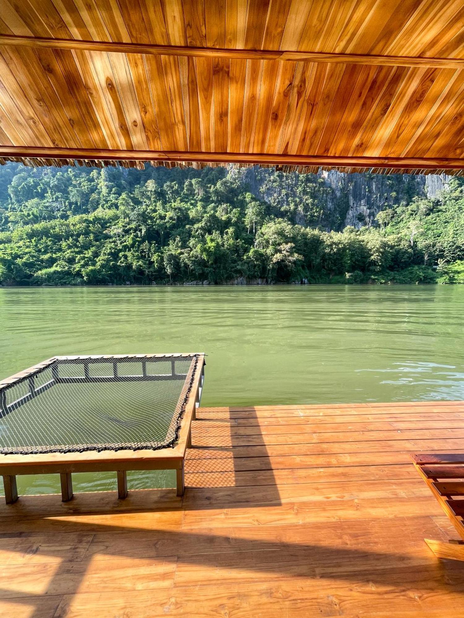 Nongkhiaw The Float House 호텔 외부 사진