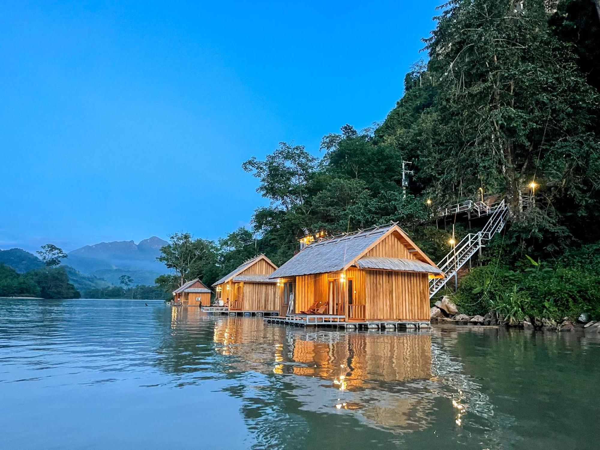 Nongkhiaw The Float House 호텔 외부 사진