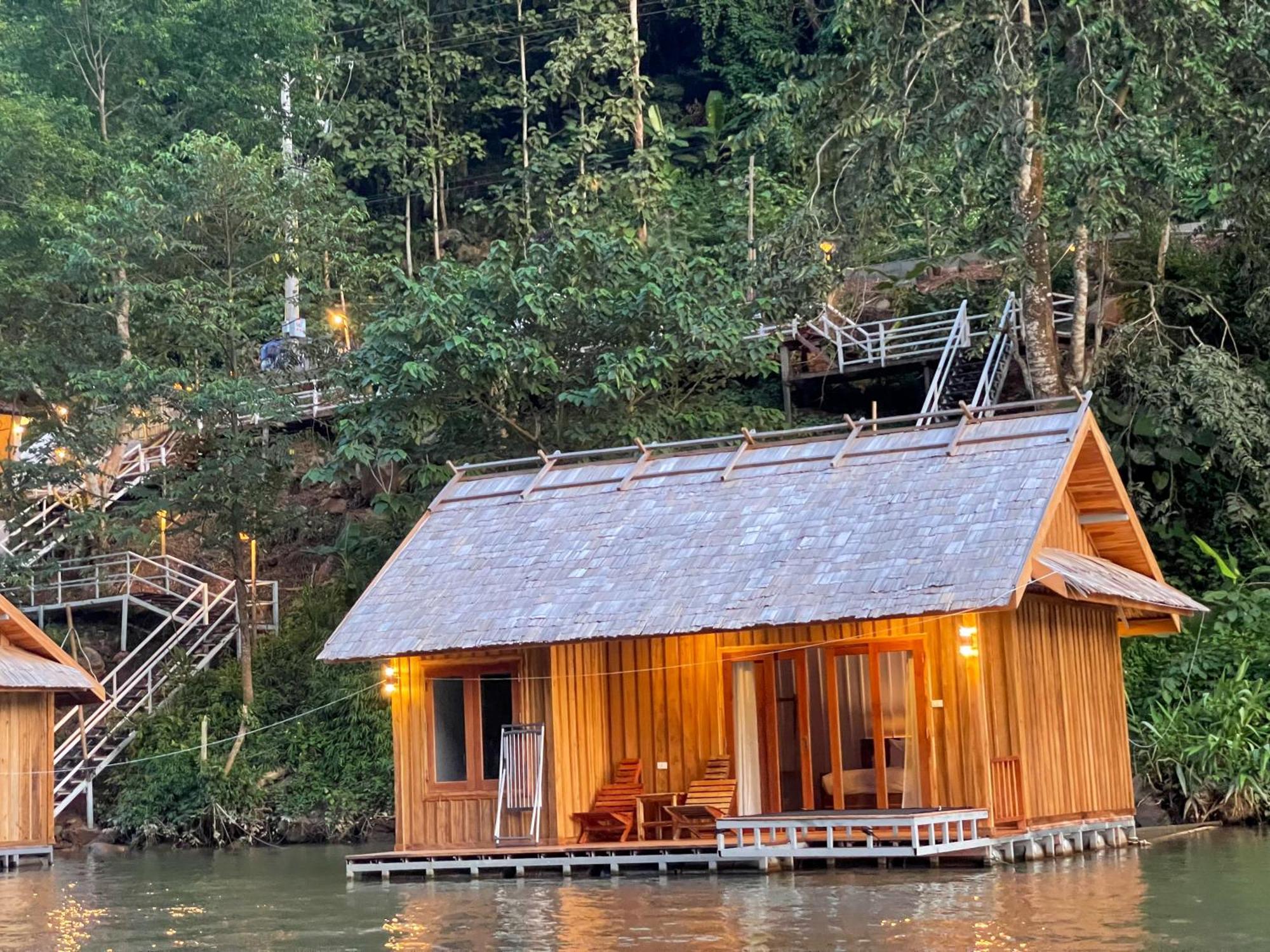 Nongkhiaw The Float House 호텔 외부 사진