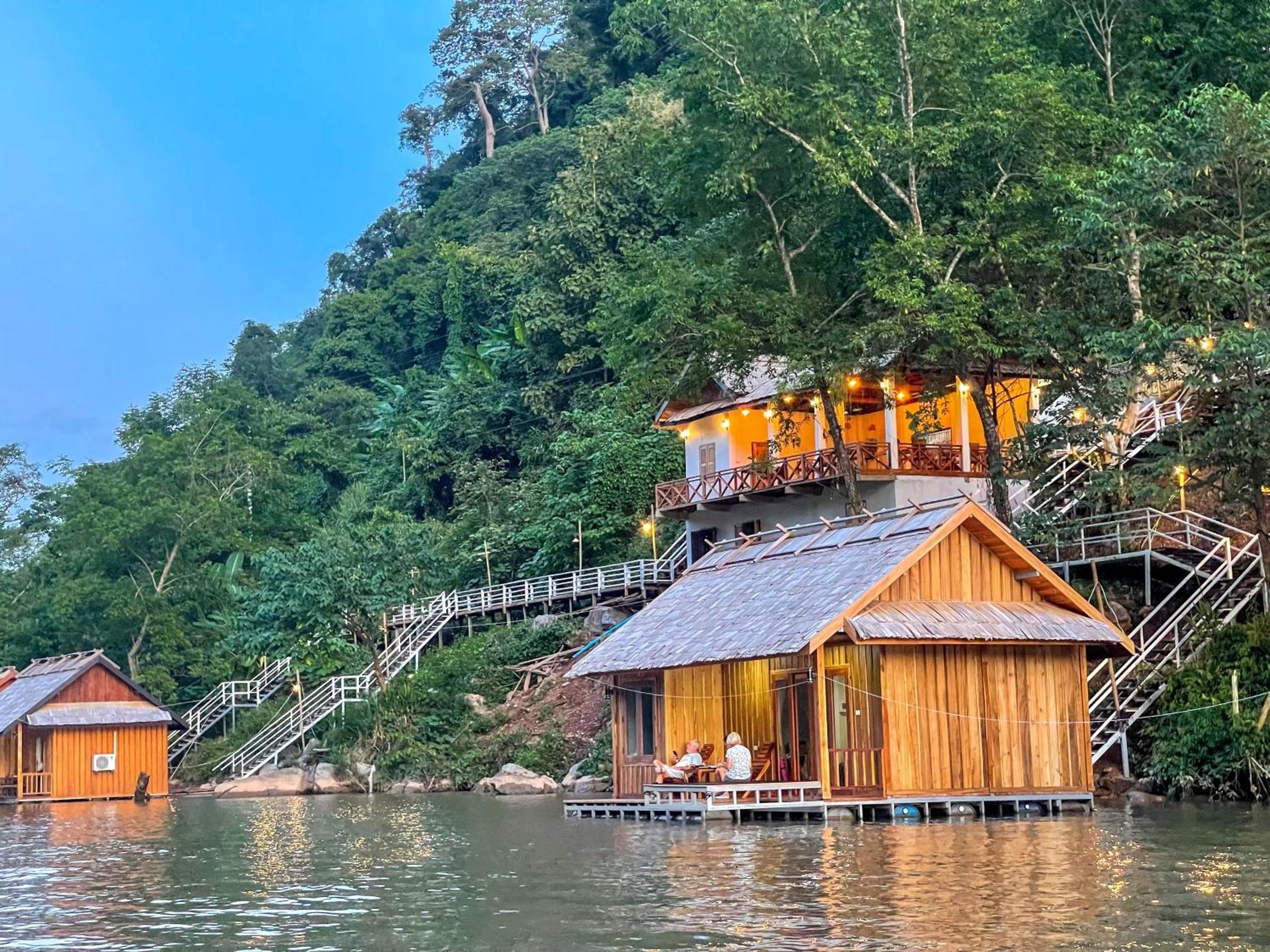 Nongkhiaw The Float House 호텔 외부 사진