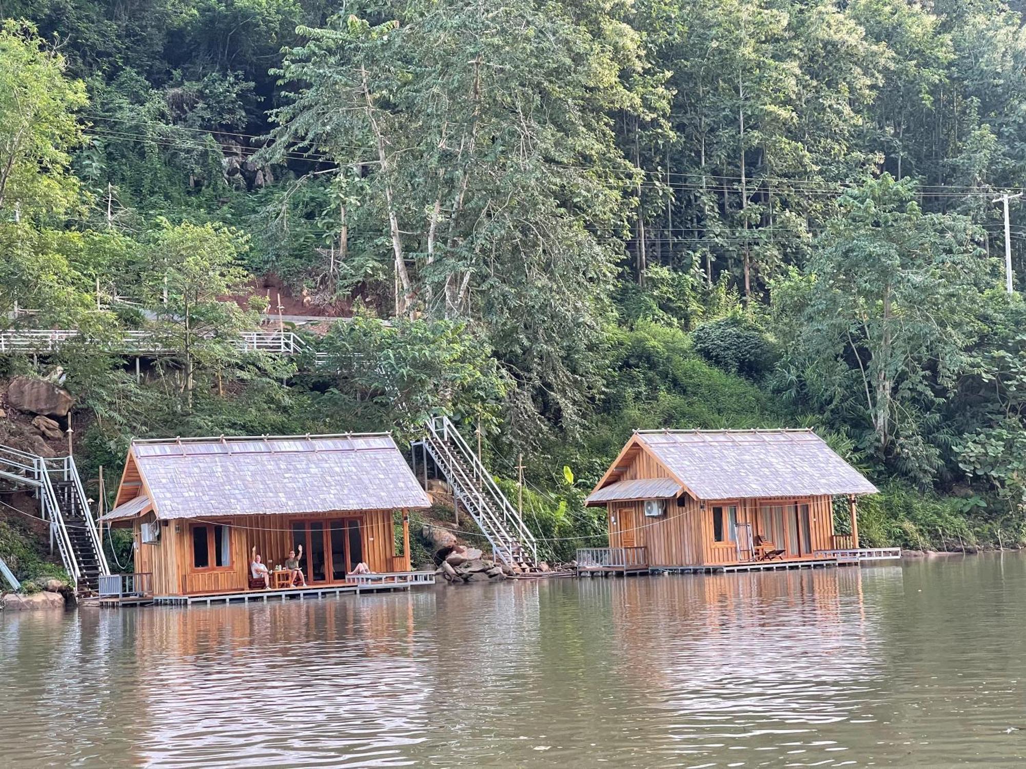 Nongkhiaw The Float House 호텔 외부 사진