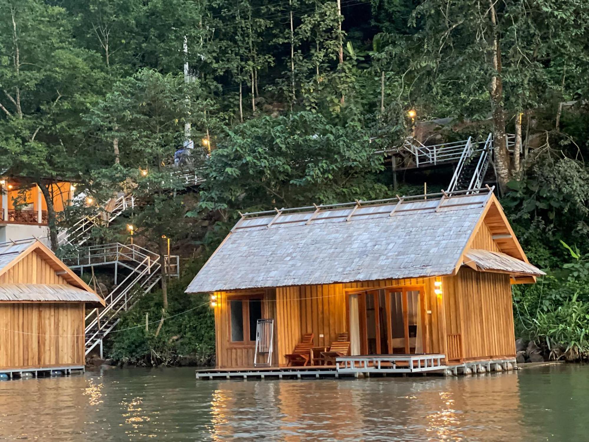 Nongkhiaw The Float House 호텔 외부 사진