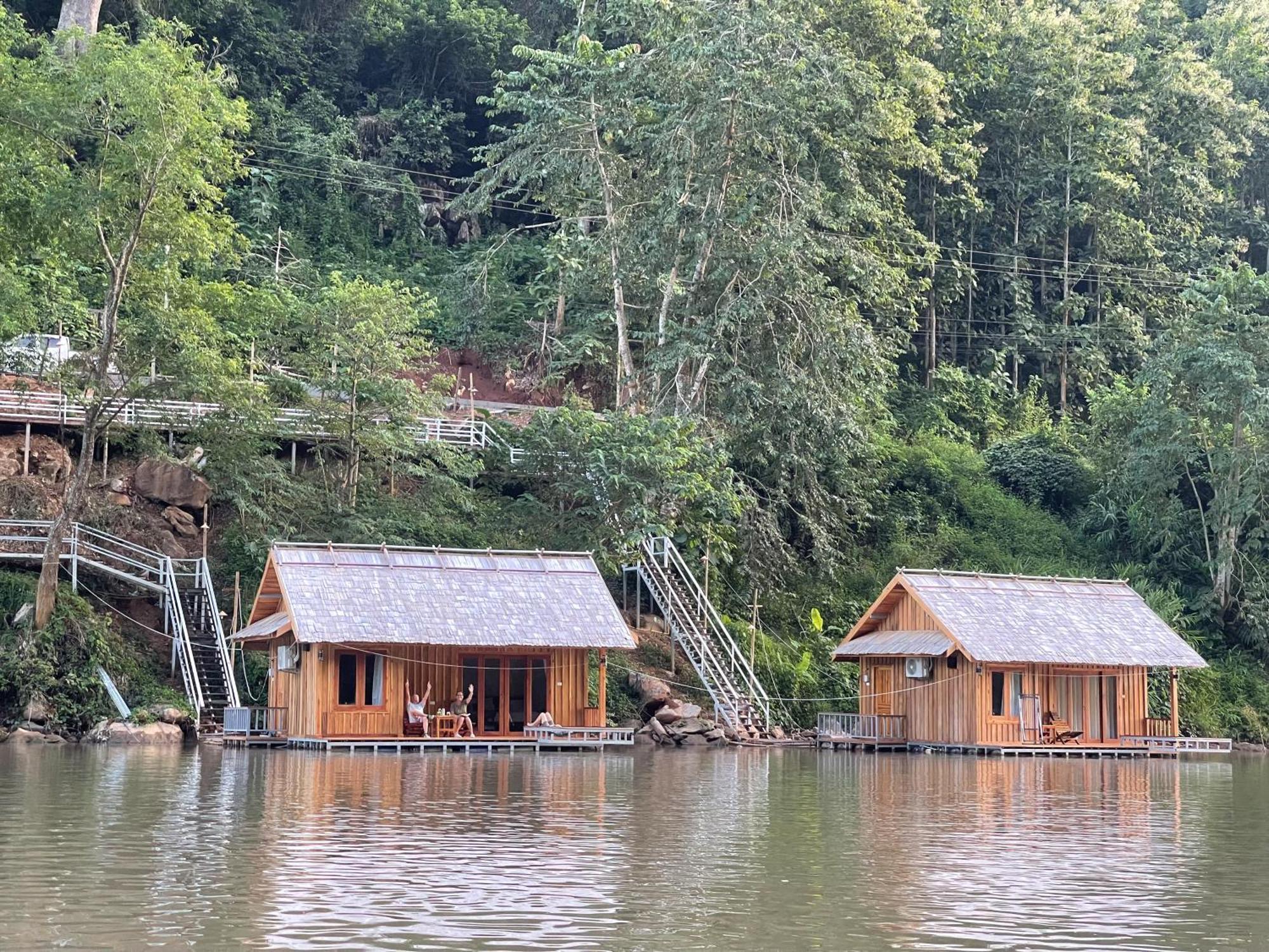 Nongkhiaw The Float House 호텔 외부 사진
