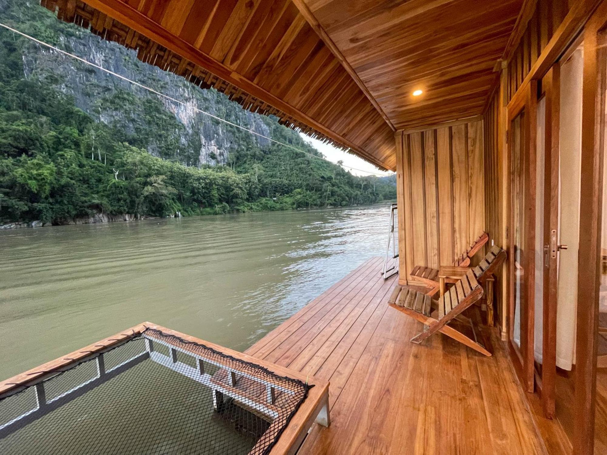 Nongkhiaw The Float House 호텔 외부 사진
