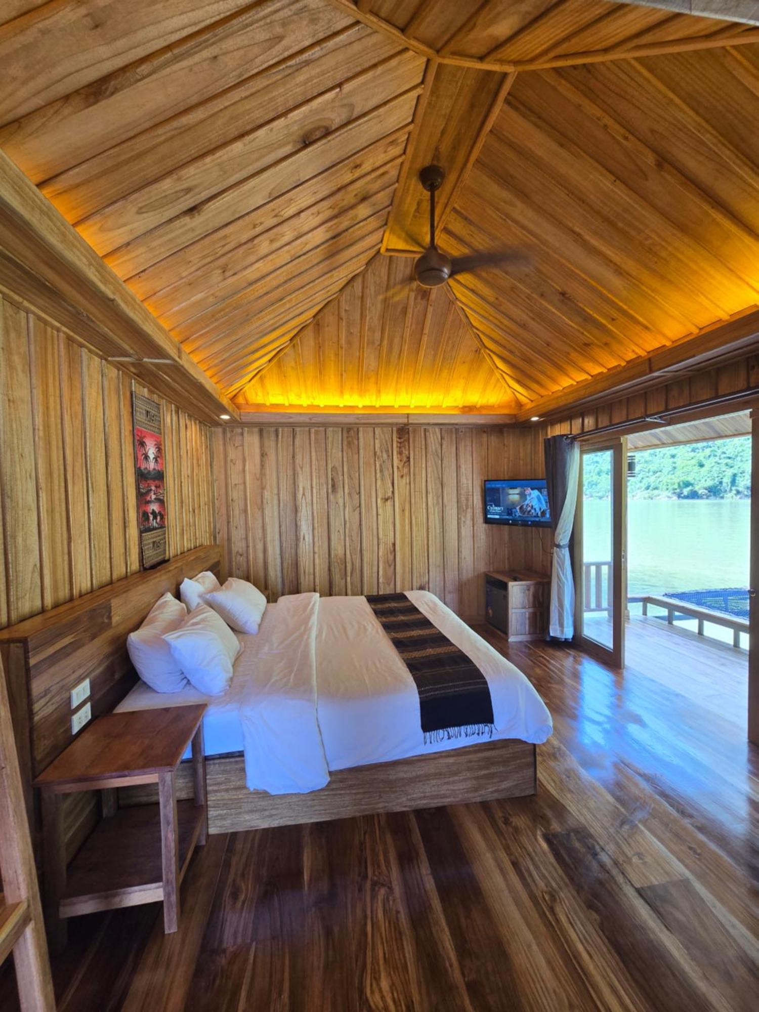 Nongkhiaw The Float House 호텔 외부 사진